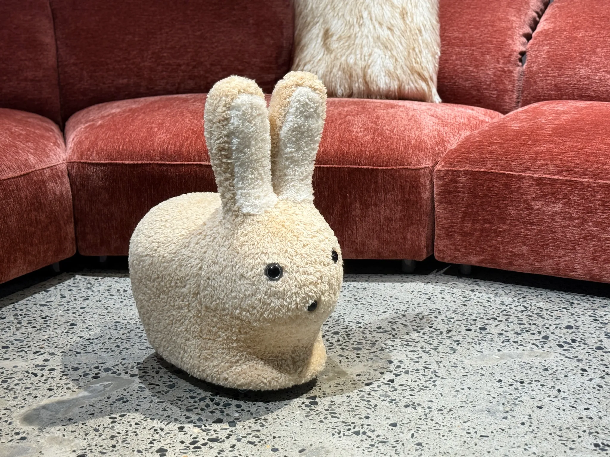 8992-Flower petal sofa - Image 5